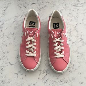 Veja Esplar low top sneakers